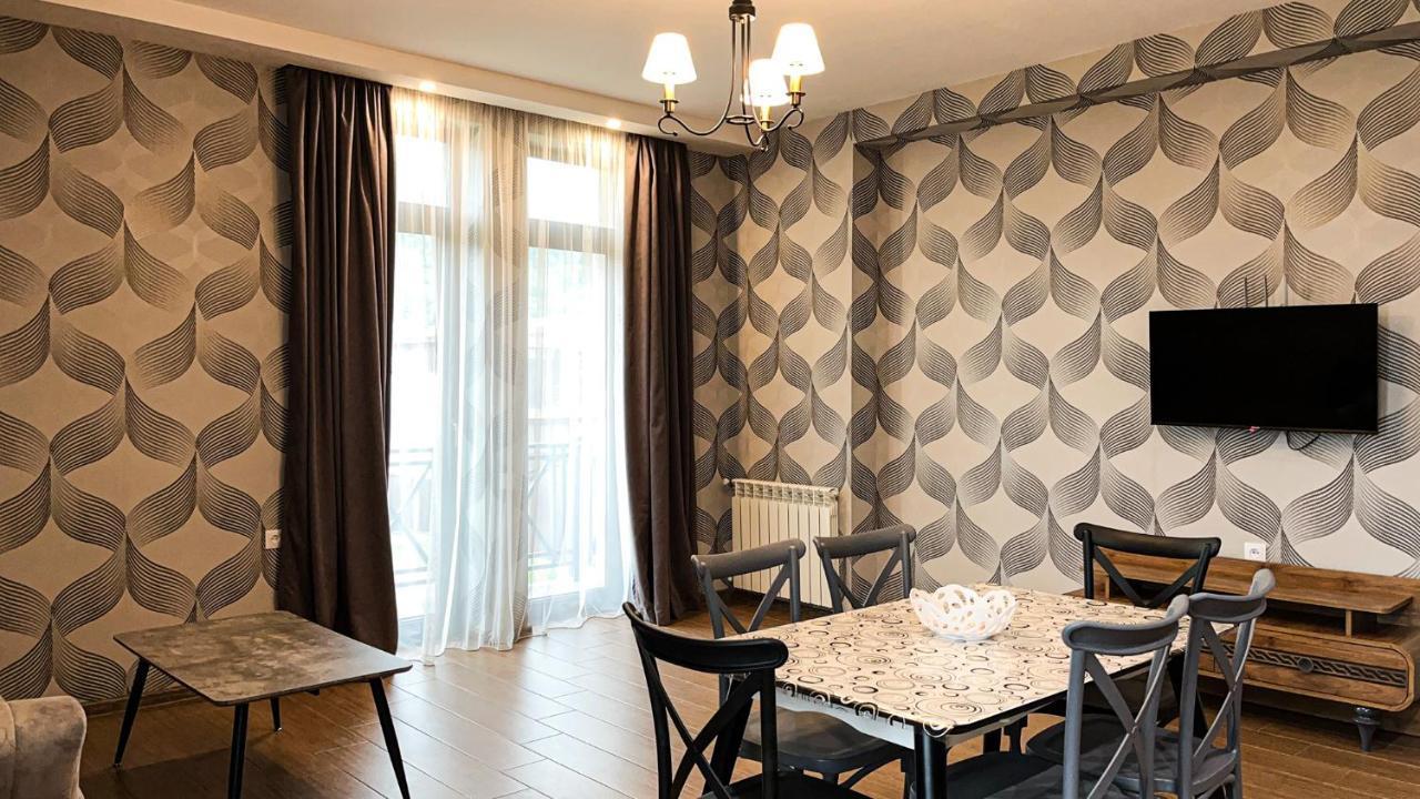 Dani Lux Apartment Бакуриани Екстериор снимка