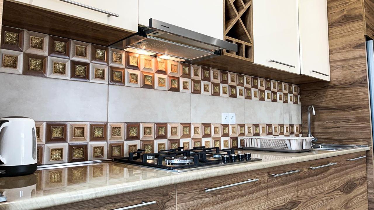 Dani Lux Apartment Бакуриани Екстериор снимка